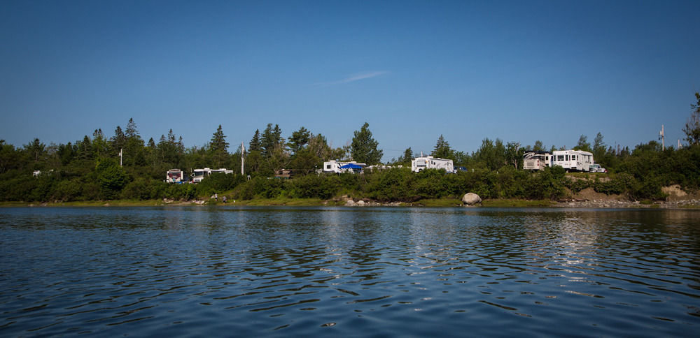 Narrows Too Camping Resort Cabin 1 Trenton Extérieur photo